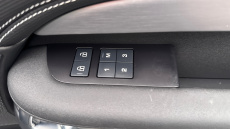 Land Rover Discovery 3.0 D350 Dynamic SE 5dr Auto Diesel Station Wagon